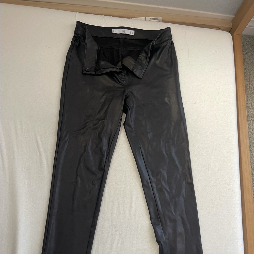 MANGO black leather legging/ skinny pant size S